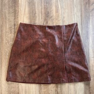 House of Harlow 1960 Brown Snake Print Skirt, size Medium
